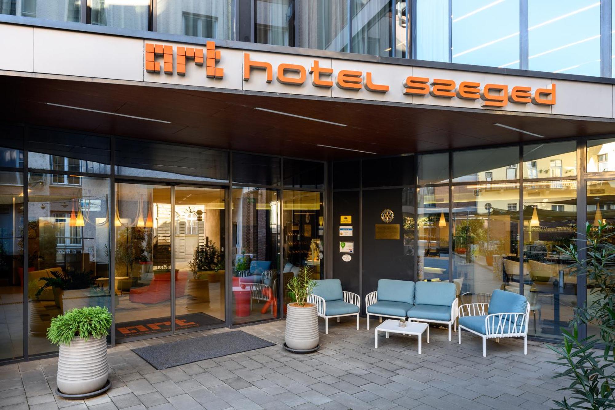 Art Hotel Szeged Eksteriør billede